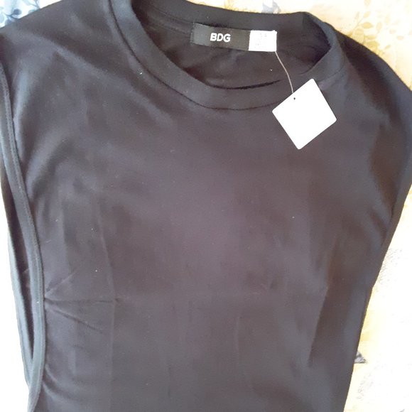 REDUCED NWT Nordstrom UO Black Muscle Tee S - Picture 5 of 6